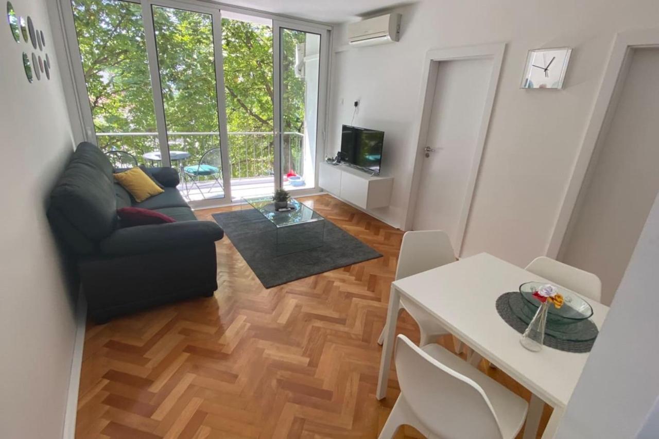 Apartman Eni Rijeka Apartment Exterior photo