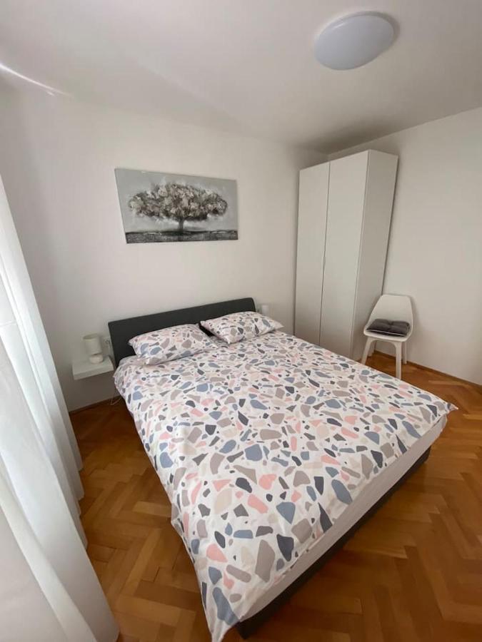 Apartman Eni Rijeka Apartment Exterior photo